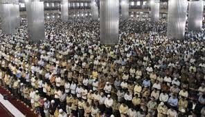 Ini Dia Gan...Imam Masjid Istiqlal yang Suaranya Mirip Imam Masjidil Haram