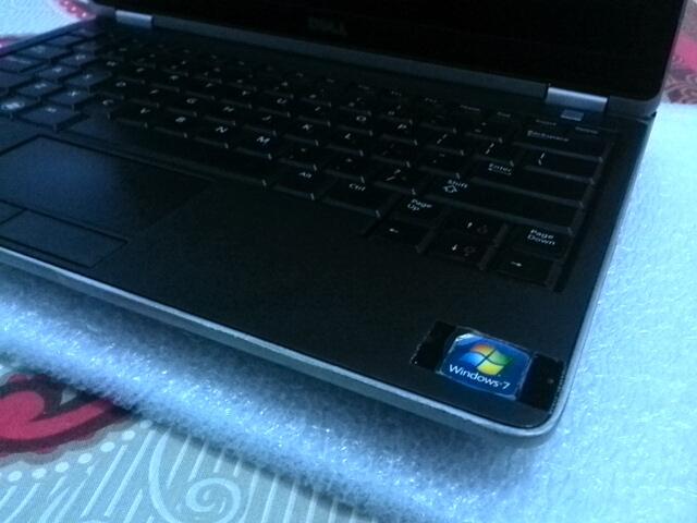 Dell Core i5 (Sandy) Layar 12"..Masih Bagus