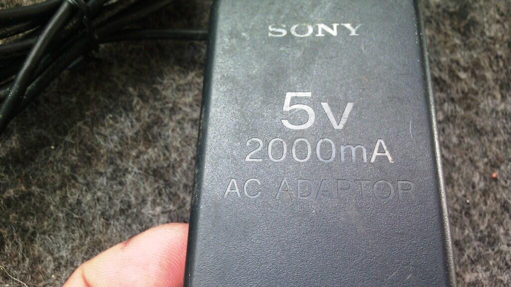 Adaptor PSP-100 SONY 5V 2000mA/2A bekas solo murah