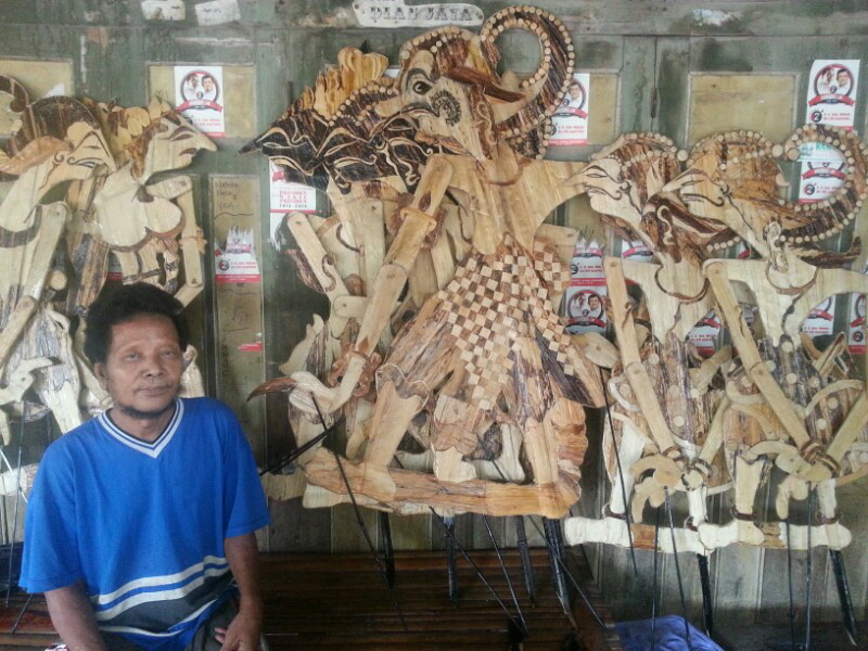 Wayang Debog (pelepah pisang) Menakjubkan ASLI Indonesia karya Pak Slamet