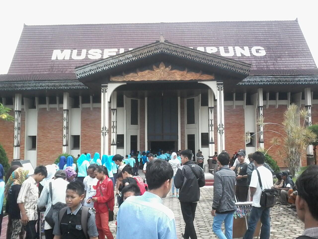 &#91;FR&#93; Mini Gathering Kaskus Regional Lampung Di Museum Lampung