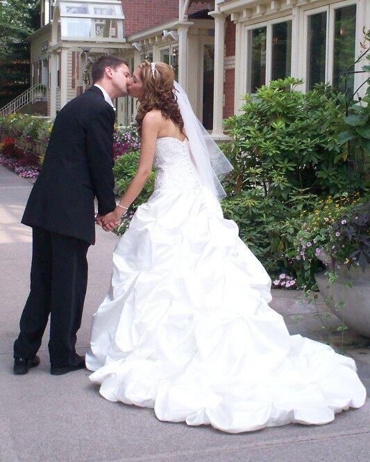 Kisah Cinta Kastil Casa Loma 