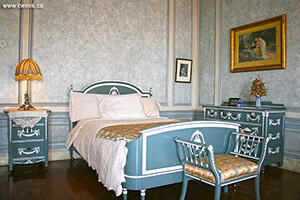 Kisah Cinta Kastil Casa Loma 