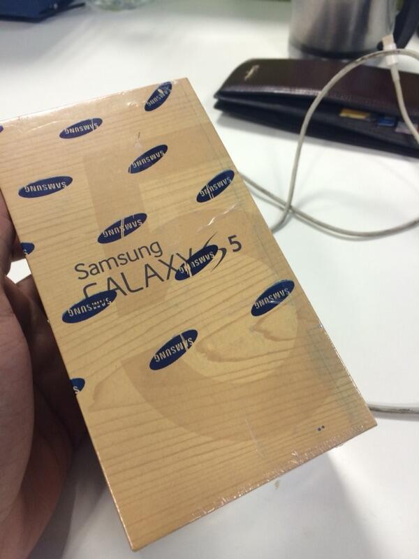 Samsung galaxy s5 putih baru dan harga miring