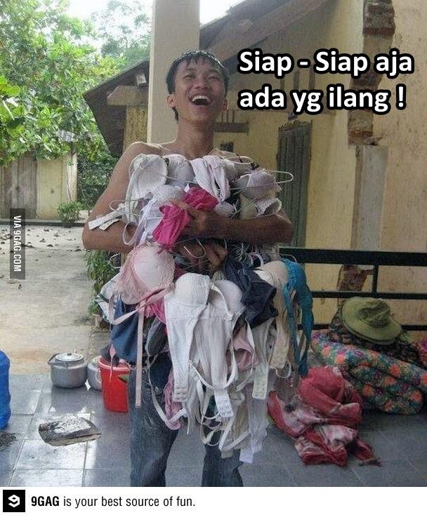 Share meme buat perang media sosial !