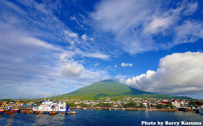 Ternate dan Tidore pusat Rempah Dunia. 