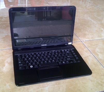 Jual Laptop Bekas TOSHIBA Satellite L840 Core i3 Sandy Bridge 3-Jutaan Malang