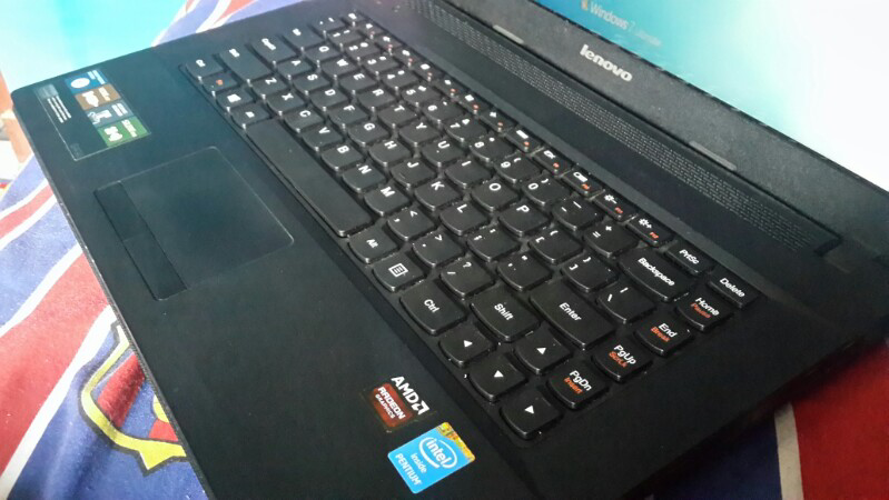 laptop gaming LENOVO G400 500gb ram 8gb dual vga, ati radeon hd 8570m 2gb bandung