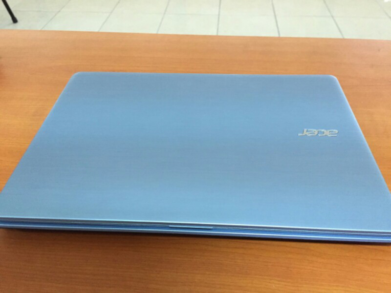 dijual Acer aspire V5 touchscreen