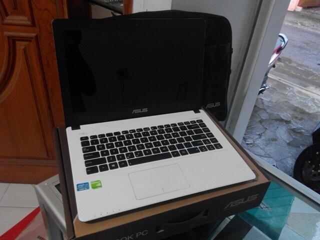 Asus X450C, Core i3 Ivybridge, 4GB, 500GB, Nvidia 720M 2GB, Garansi, Fullset Rekber