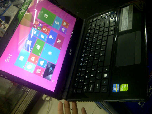LAPTOP ACER E1-470G core I3-vga Nvidia Geforce 2gb-(GAMING / GRAPICH)-Grns s/d 092015
