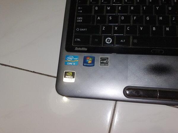 GAMING TOSHIBA L745 CORE i3 KOMPLIT SEGEL UTUH VGA NVIDIA 1GB (SOLO)
