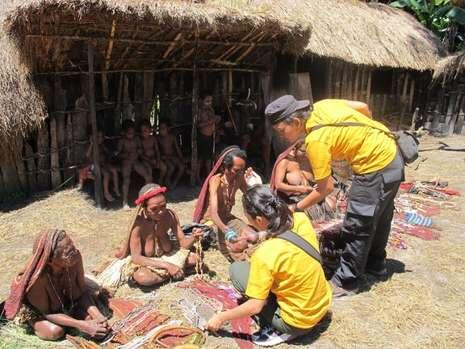 Pasar Unik dari Berbagai Daerah di Indonesia