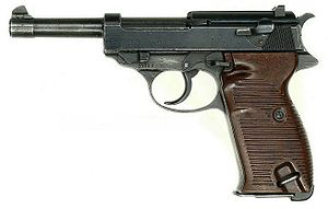 Handgun dalam Perang Dunia ke II
