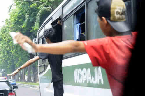 Mengupas Tuntas Semua Yang Ada Di Terminal Bus