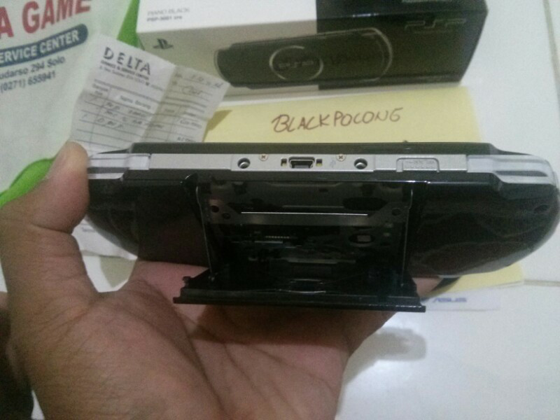 PSP 3001 Piano Black