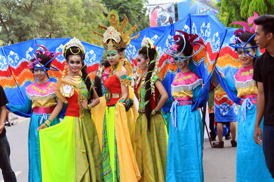 1st Banjar Fashion Carnaval - Festival Budaya Pasar Terapung 2014