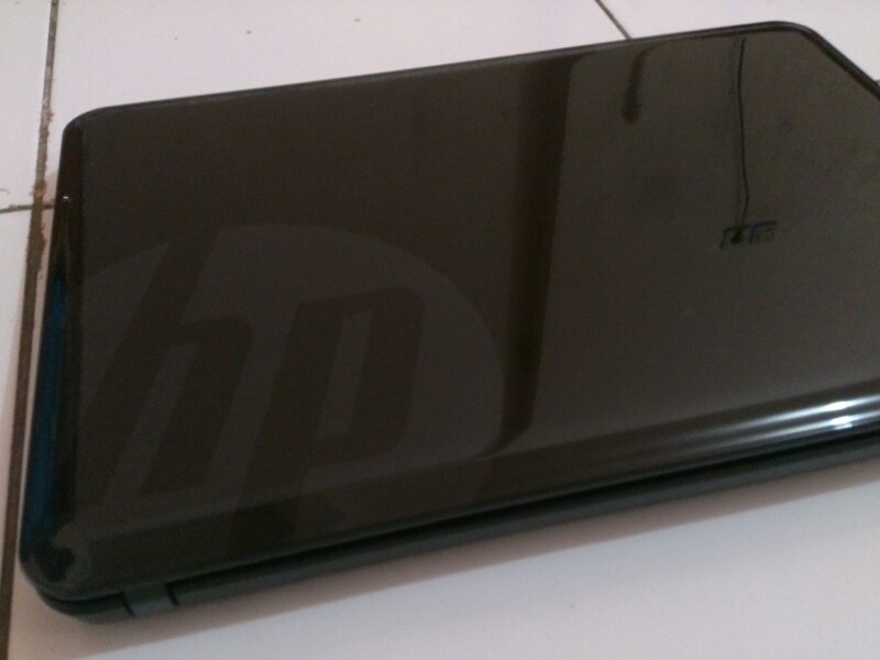 Laptop HP 1000 AMD like new