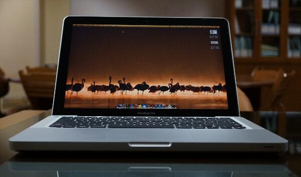 Macbook Pro 13-inch Mid 2012 MD102 i7 2.9GHz 8GB 750GB mulus lengkap
