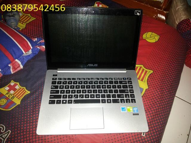 ASUS VIVOBOOK laptop notebook i5 haswell + NVIDIA GT 740M 2GB tochscreen REKBER