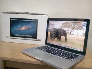 APPLE MACBOOK PRO 8.1 MC700 MID 2011 (SECOND) 13’3″ FULLSET DUS