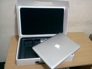 APPLE MACBOOK PRO 8.1 MC700 MID 2011 (SECOND) 13’3″ FULLSET DUS