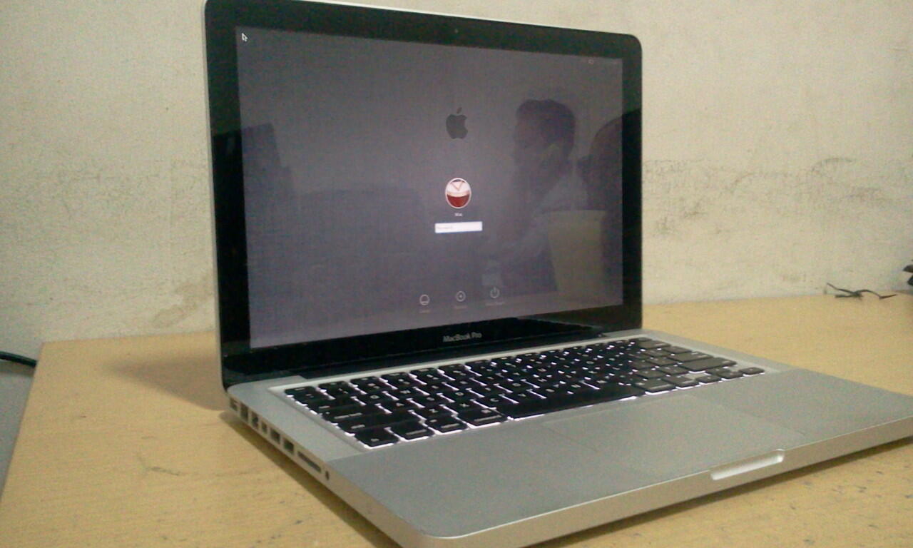 APPLE MACBOOK PRO 7.1 (SECOND) 13.3″ MID 2010