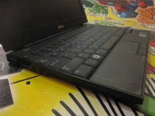 LAPTOP DeLL Latitude E4200 Core2Duo Ram2GB HD120GB (FREE ONGKIR JAKARTA)