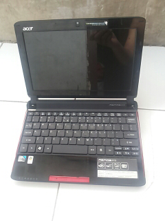 NETBOOK ACER ASPIRE ONE 532 INTEL ATOM N450 1GB/160GB BANDUNG