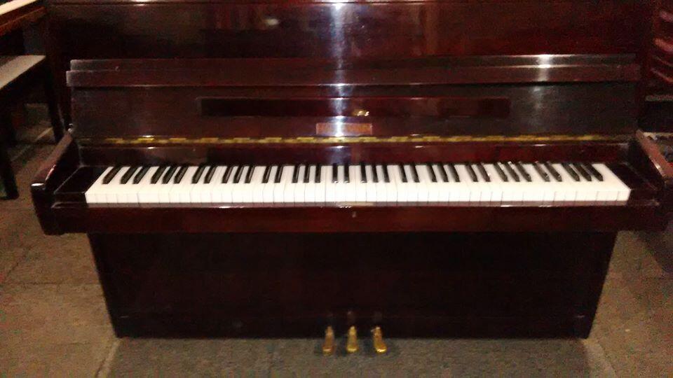 GALERI PIANO NEW & SECOND DISPLAY