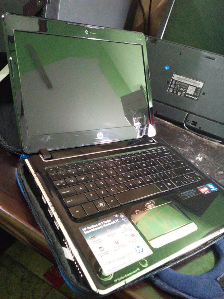 Jual Murah Laptop Netbook 12inch U Desain HP Pavilion DV2 AMD Windows 7 Ori HDD 500GB