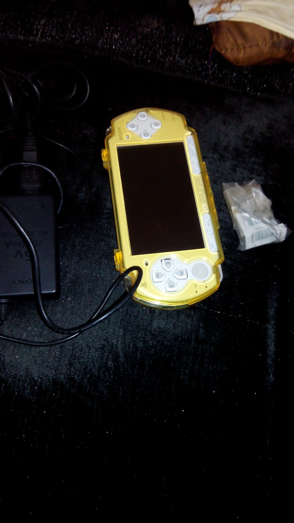 psp 2000slim white