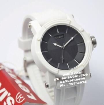 JUal Jam Tangan Levis OriGinal Terlengkap dan Termurah ( Garansi !th )