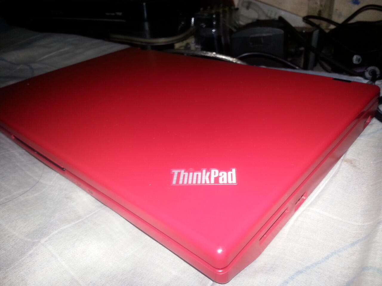 Netbook gaming Lenovo thinkpad X120E E350/2GB/320gb hd6310 11'6 1,8jt bandung