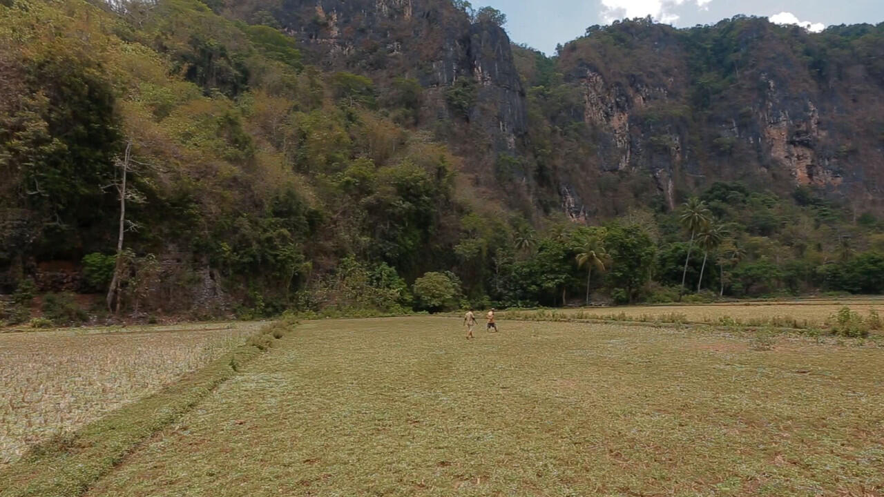 Perjalanan Tim EPIC (Jalan Jalan Men) Yg Membuat Kita Bersyukur Terlahir di Indonesia