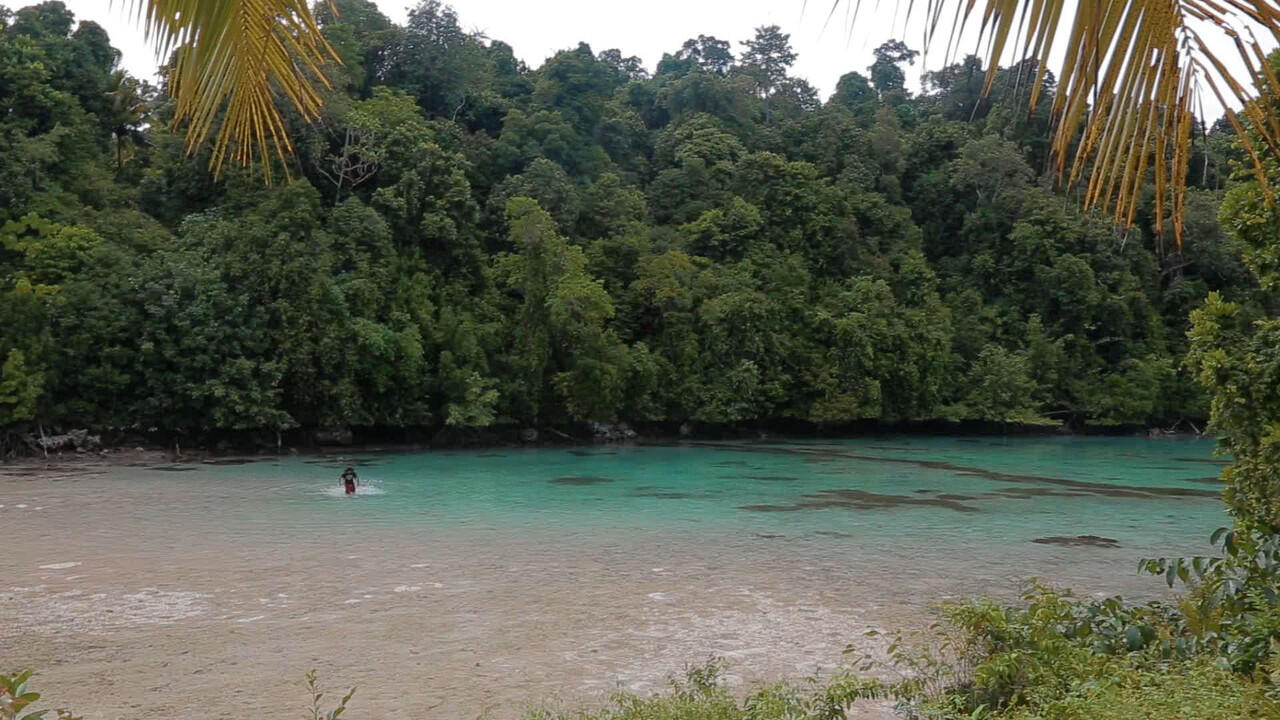 Perjalanan Tim EPIC (Jalan Jalan Men) Yg Membuat Kita Bersyukur Terlahir di Indonesia