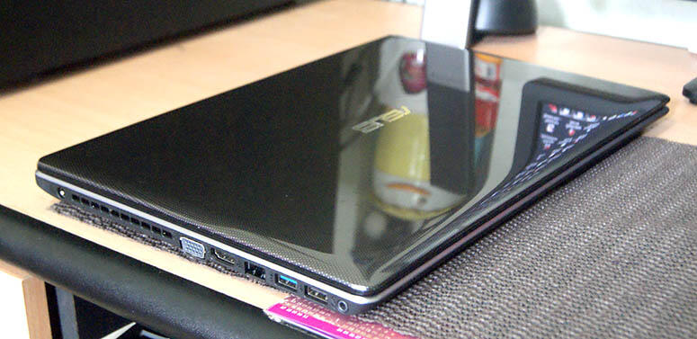 Notebook 99.9% mulus second dan murah