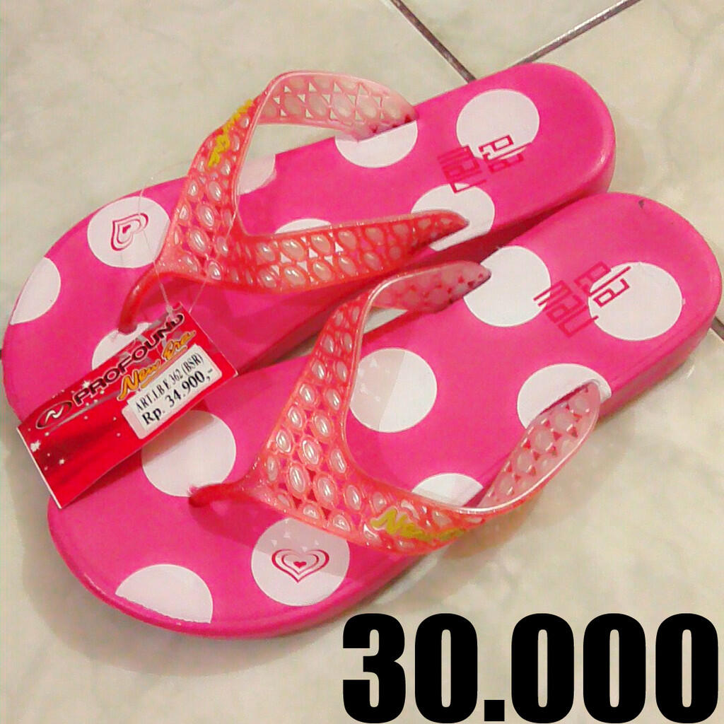 &#91;wanted&#93; Reseller Sandal New Era