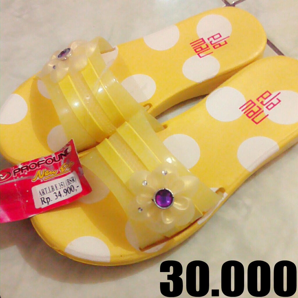 &#91;wanted&#93; Reseller Sandal New Era