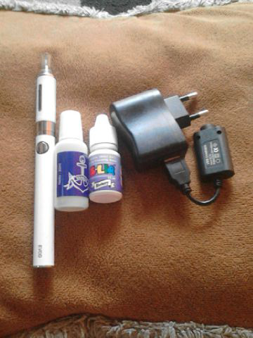 vaporizer vapo vaping rokok elekrik listrik evod 1100mah bandung