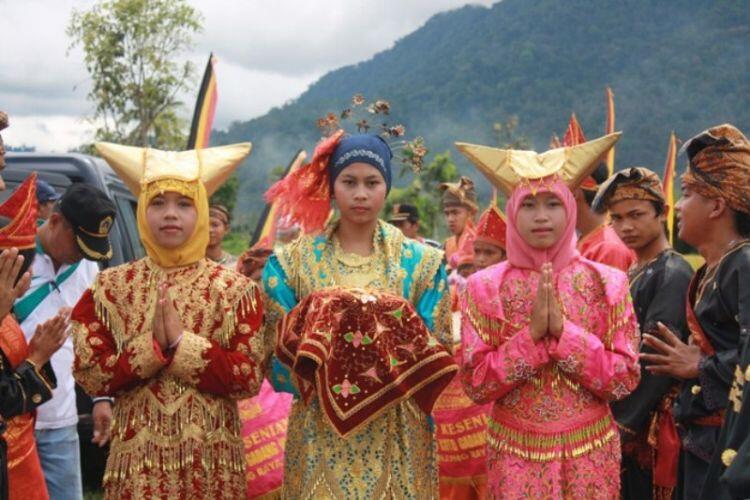 Keunikan-Keunikan Hidup yang Pasti Dimengerti Oleh Kamu yang Berasal dari Sumatera