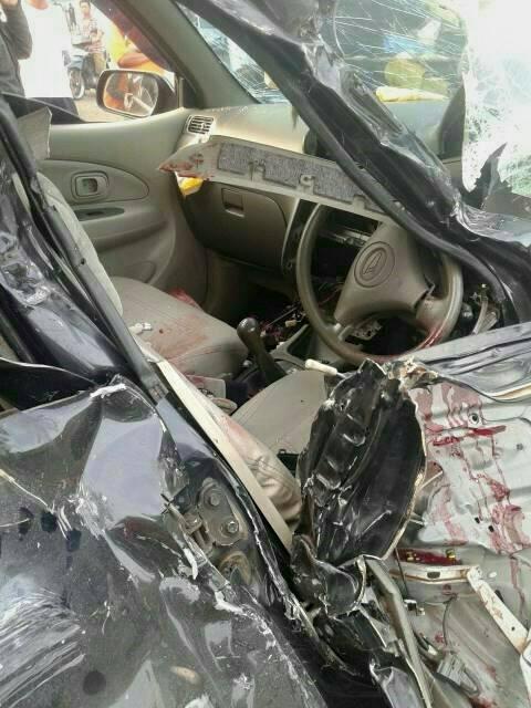Rombongan Penjemput TKW Hantam BuS, 3 Tewas ditempat