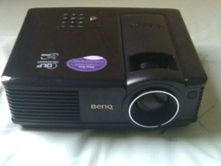 lcd proyektor benq mp515 baru terpakai 6 jam kudus semarang pati jepara indonesia