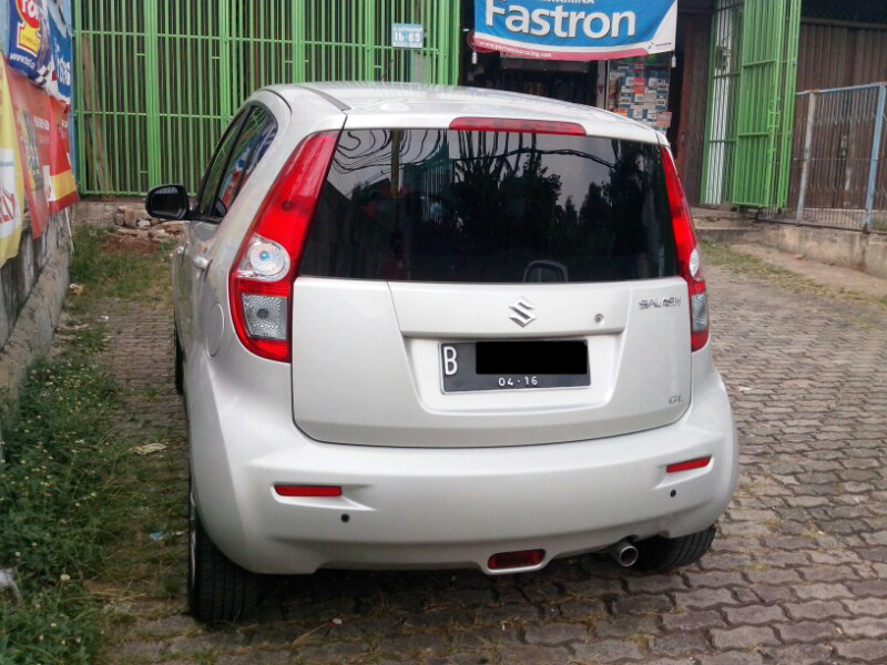 SUZUKI SPLASH 2011 SILVER