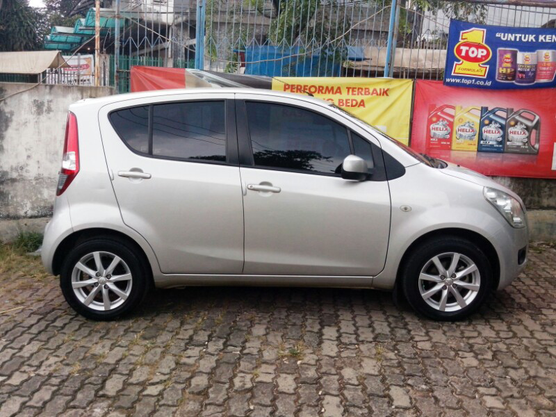 SUZUKI SPLASH 2011 SILVER