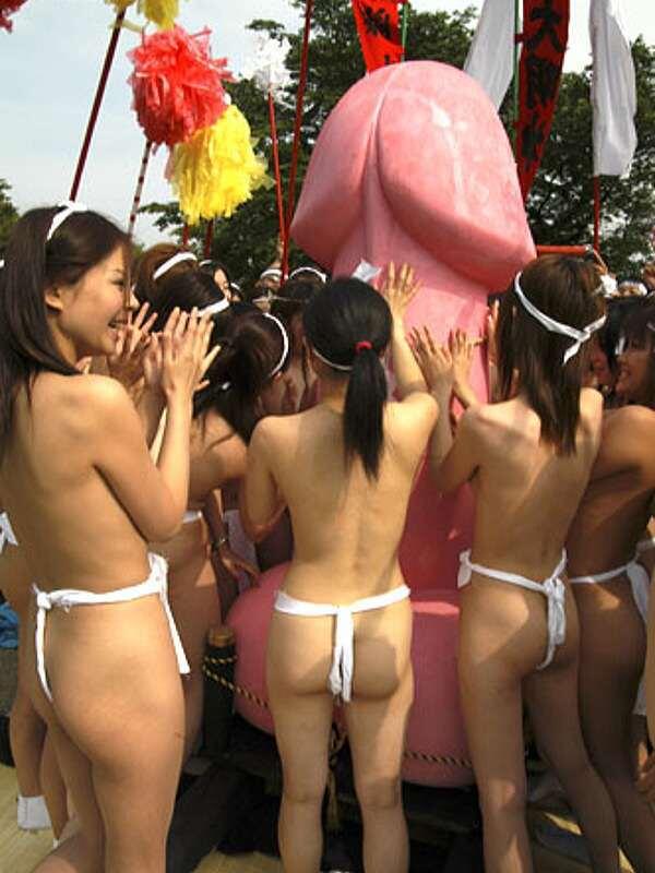 Festival P*nis di Jepang