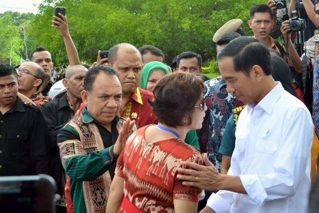 Presiden Jokowi Terkejut Dapat “Cium Sabu” di Kupang