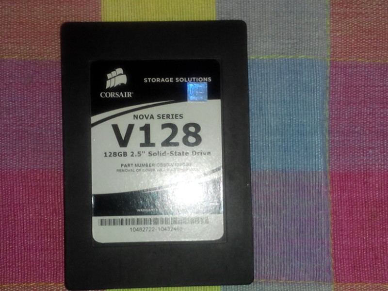 clevo w150hrm, intel i5-2520m, ram 4gb, nvidia gt 555m