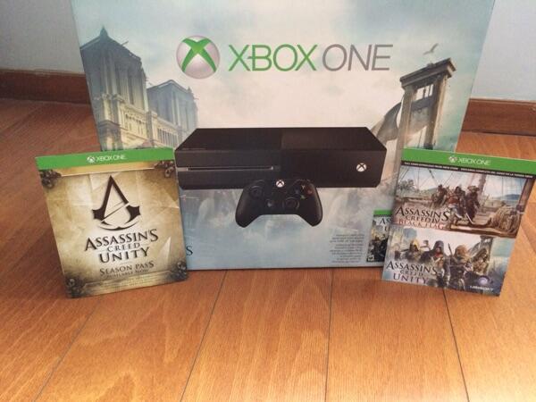 Fs: xbox one (bundle assasin creed unity dan black flag)