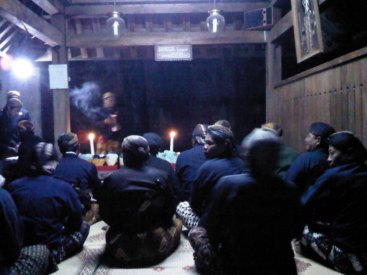 Mitos malam JUMAT jadi sangat KERAMAT 